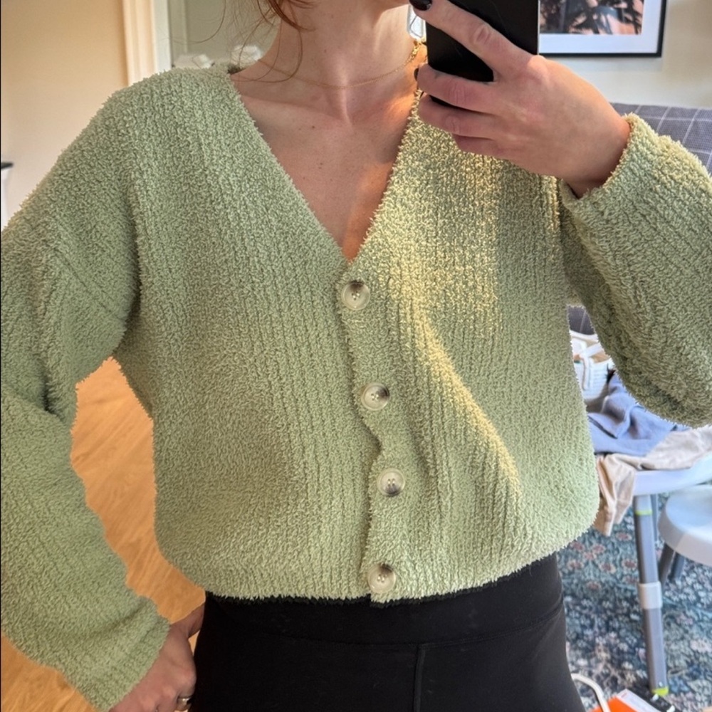 ZARA - Green Cropped Cardigan